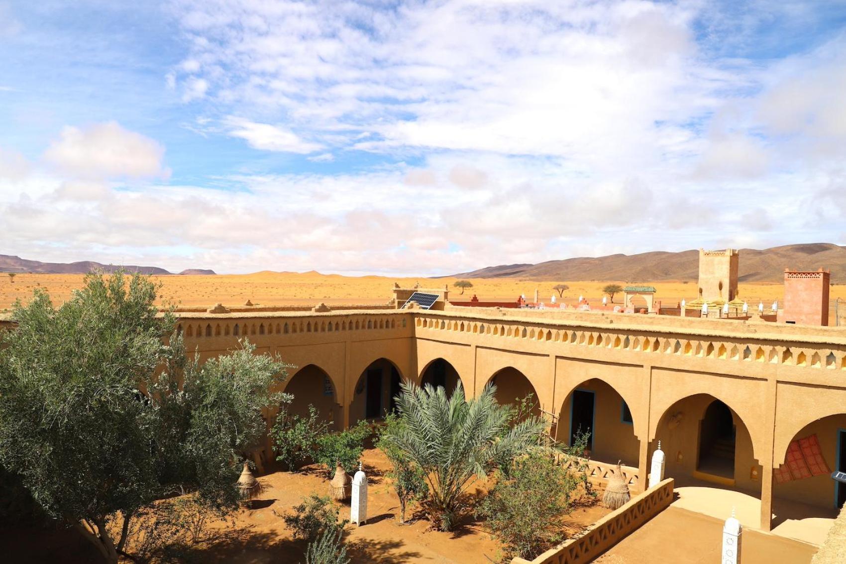 Porte De Sahara Ouzina Luaran gambar